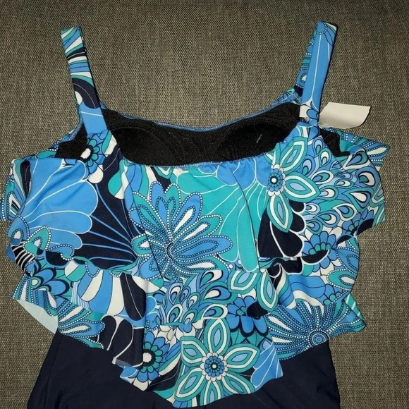 Swim Solutions Womens One piece Floral Tiered Tummy control Swimsuit Size 10 - Picture 6 of 11